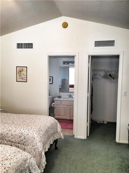 Guest house closet and bath