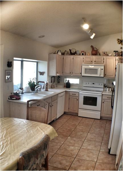 Kitchen connected to family room